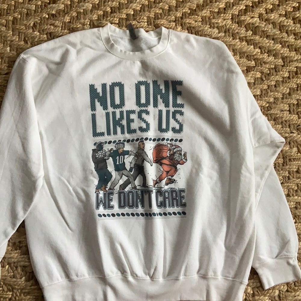 Eagles white crewneck- XL, worn